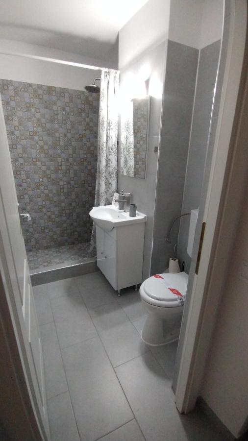 Ana Apartament Râmnicu Vâlcea Dış mekan fotoğraf